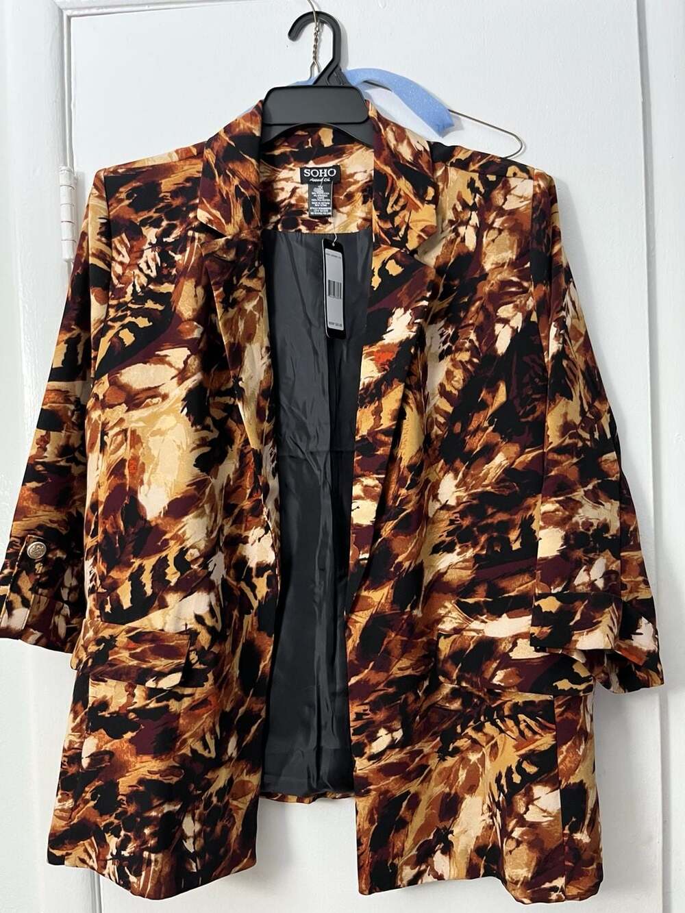 SOHO Apparel Ltd. Abstract Print Open Blazer Jacket